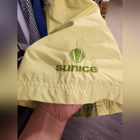 Sunice - mens - Size M - weather windbreaker - Picture 5 of 5